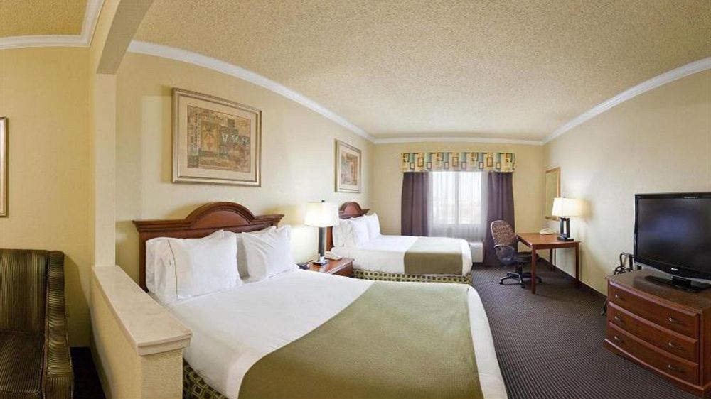 Holiday Inn Express And Suites Greenville Exterior foto